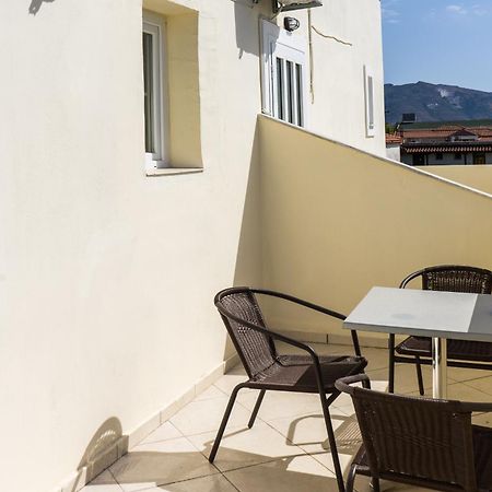 Laganas Strip Mall Apartments Экстерьер фото